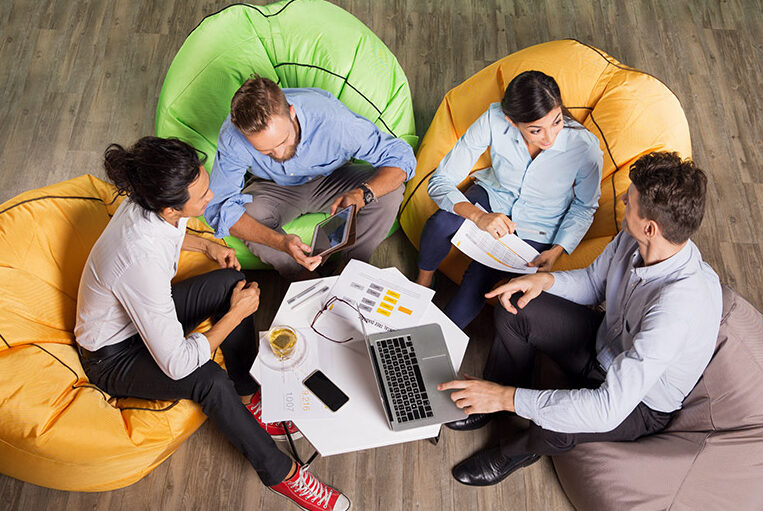 Frases para las personas que gritan